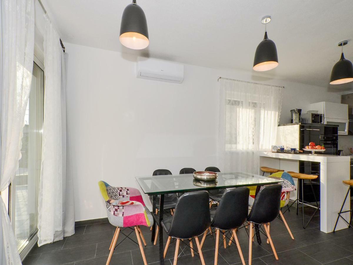 Deluxe Apartman Porto Traù Esterno foto