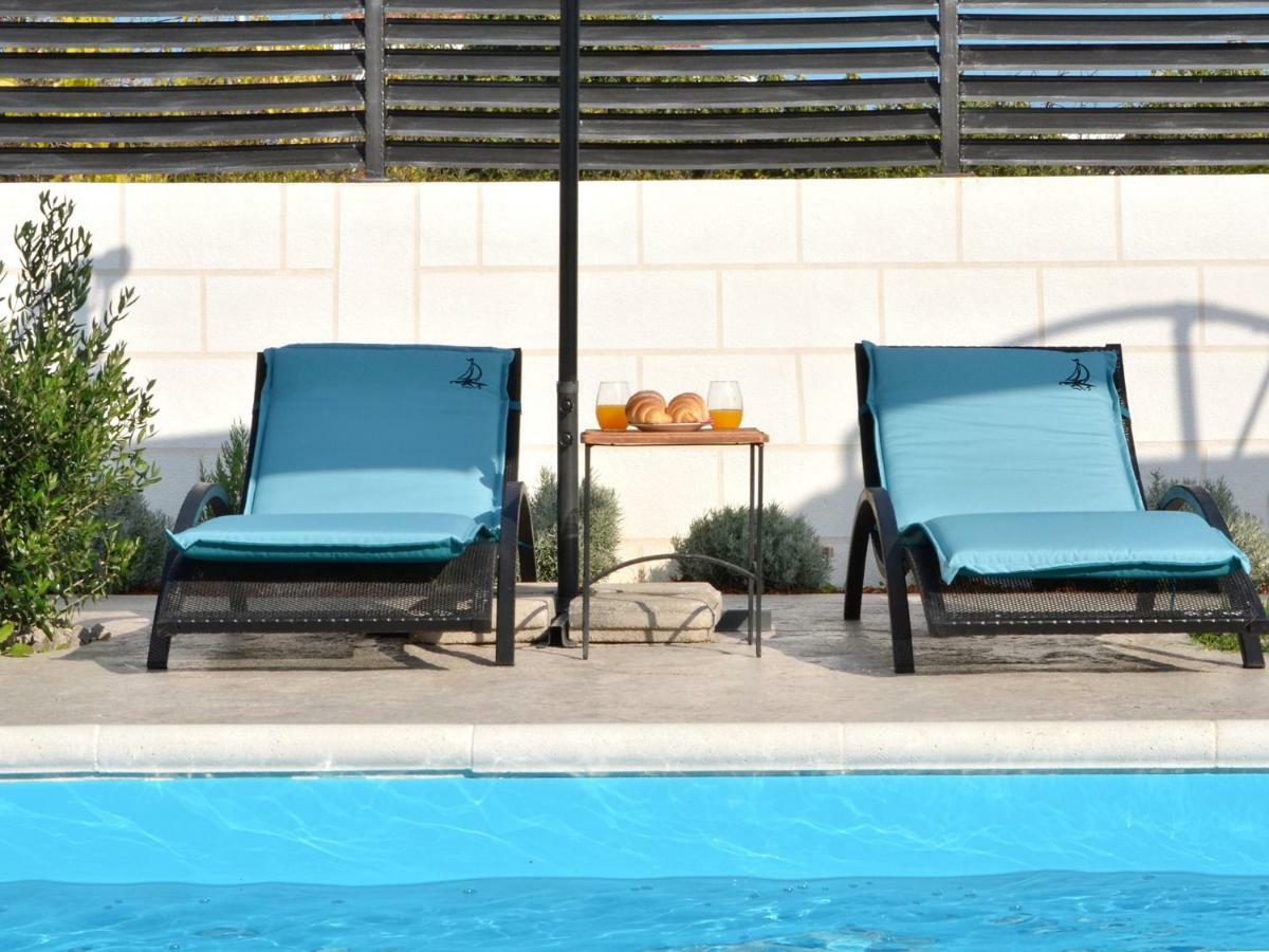Deluxe Apartman Porto Traù Esterno foto