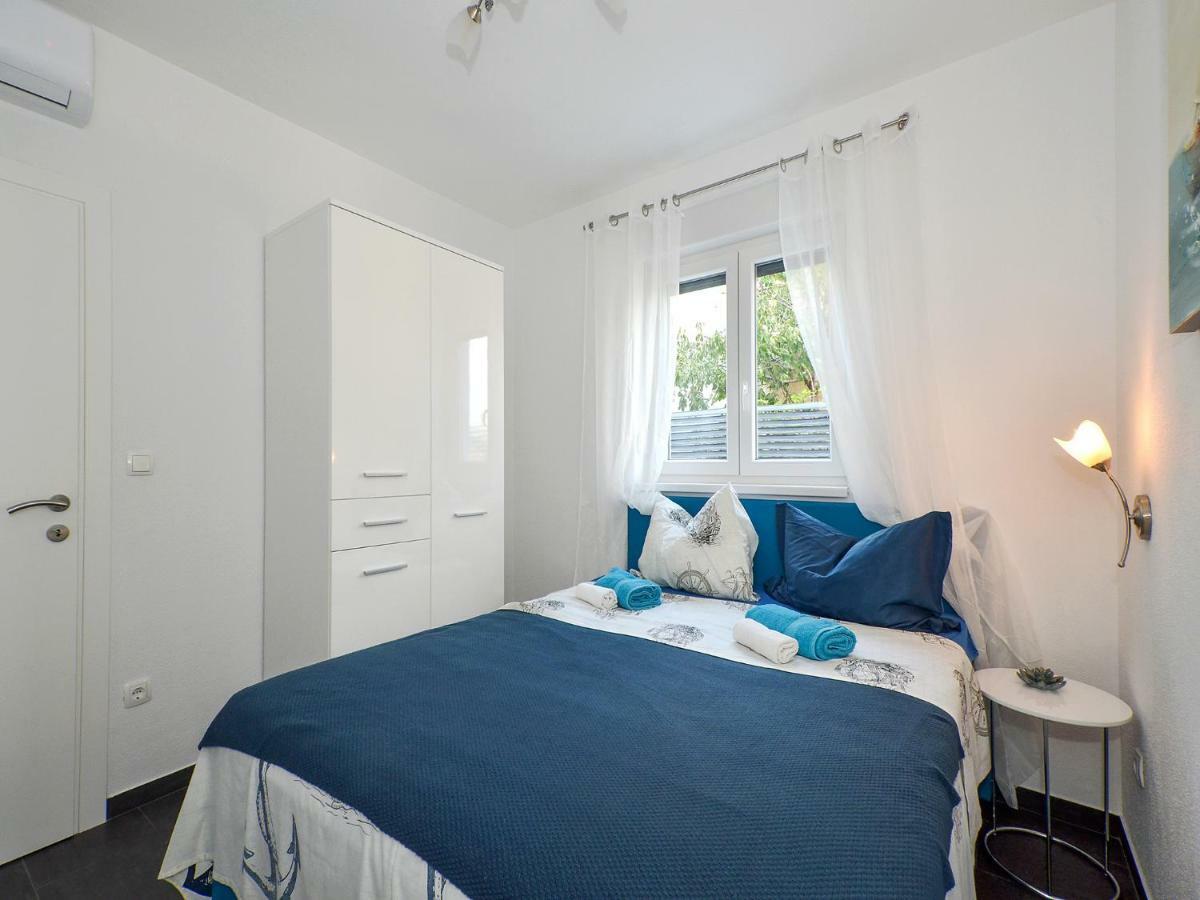 Deluxe Apartman Porto Traù Esterno foto