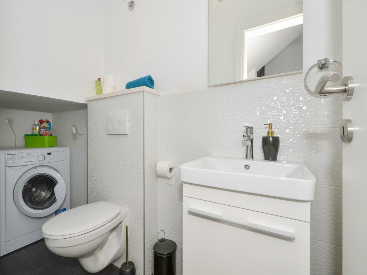 Deluxe Apartman Porto Traù Esterno foto